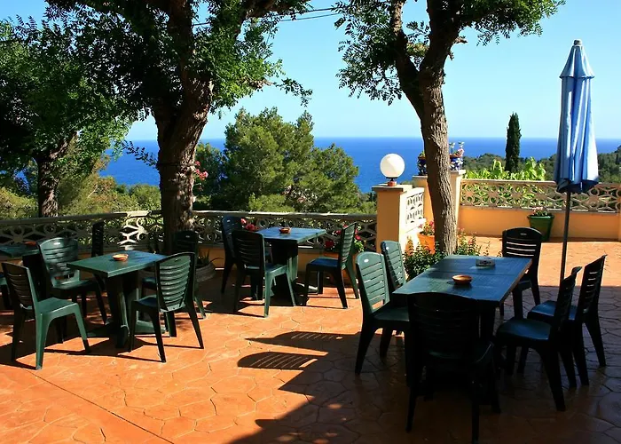 Famara * יורט דה מאר